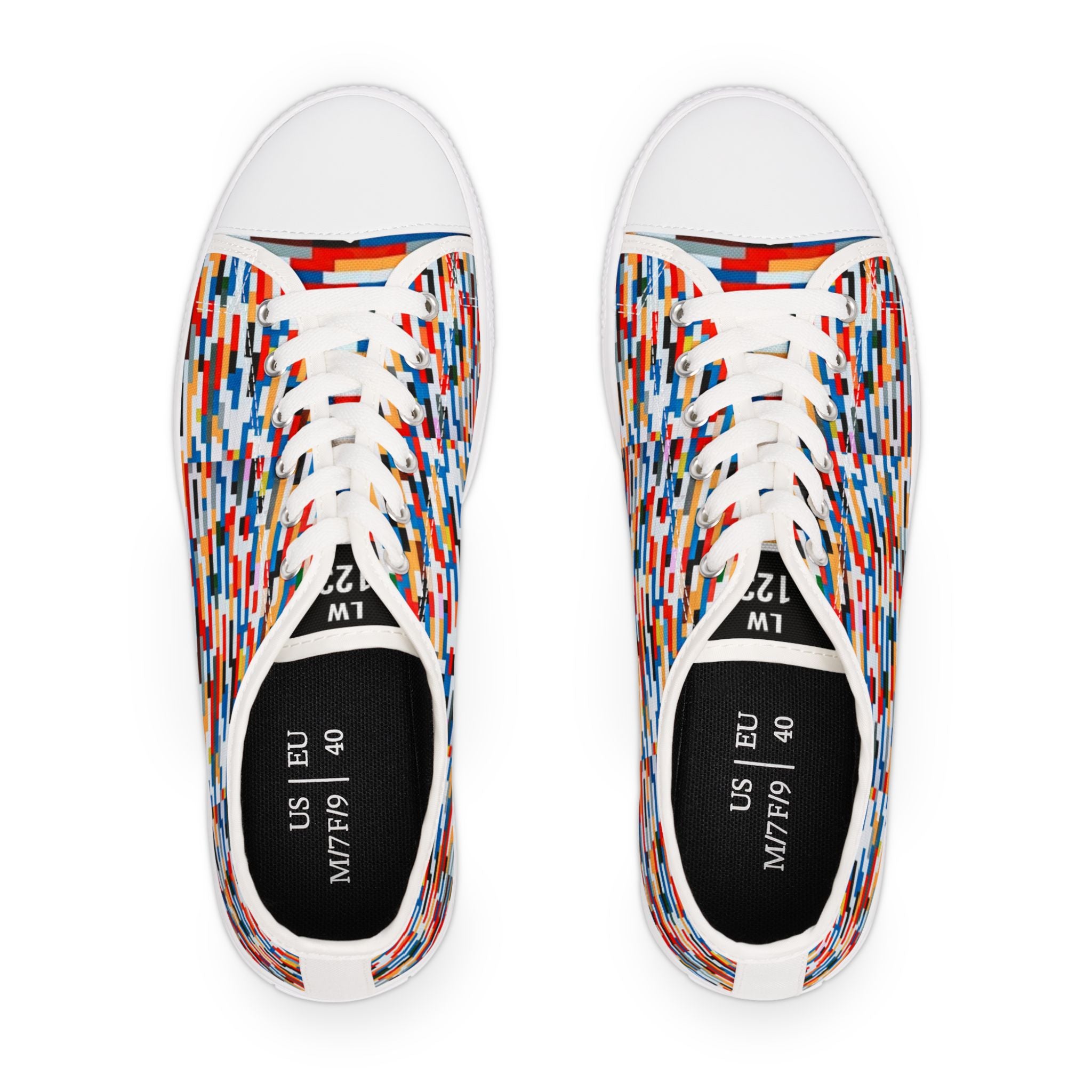 LW 123 Women's Low Top Sneakers